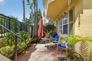 11812 Valencia Gardens Ave, Palm Beach Gardens, FL 33410 - Photo 9