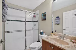 11812 Valencia Gardens Ave, Palm Beach Gardens, FL 33410 - Photo 15