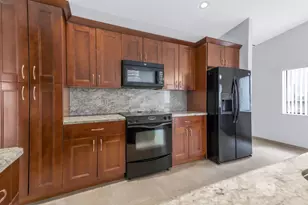 1541 SW 102nd Terrace, Davie, FL 33324 - Photo 15