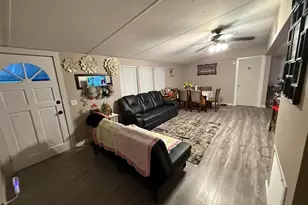 2207 NW 14th Ave, Boynton Beach, FL 33436 - Photo 3