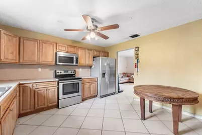 2011 SW 99th Terrace, Miramar, FL 33025 - Photo 9