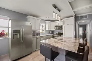 352 Saxony Trail, Delray Beach, FL 33446 - Photo 3