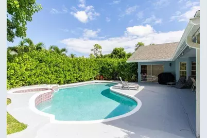1349 Brampton Cove, Wellington, FL 33414 - Photo 19