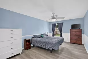 8295 Sand Pine Cir, Port Saint Lucie, FL 34952 - Photo 21