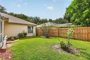 8295 Sand Pine Cir, Port Saint Lucie, FL 34952 - Photo 43