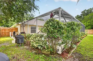 8295 Sand Pine Cir, Port Saint Lucie, FL 34952 - Photo 49