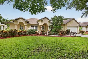 8295 Sand Pine Cir, Port Saint Lucie, FL 34952 - Photo 3