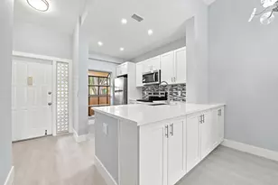 2249 SW 15th St, Deerfield Beach, FL 33442 - Photo 9