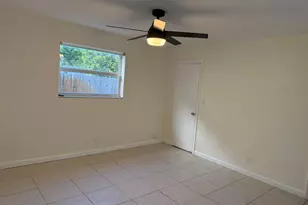 4200 NW 37th Terrace, Fort Lauderdale, FL 33309 - Photo 5