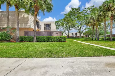 5907 59th Way, West Palm Beach, FL 33409 - Photo 3