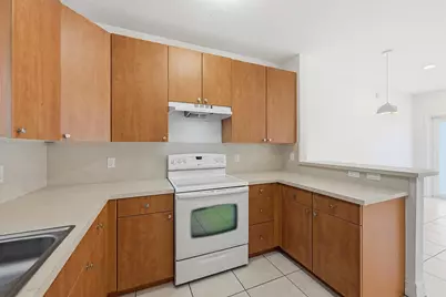 913 NE 12th Avenue, Pompano Beach, FL 33060 - Photo 13