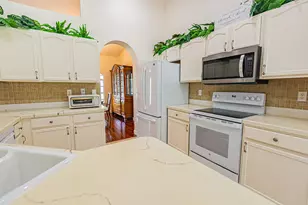 1392 SW Tadlock Ave, Port Saint Lucie, FL 34953 - Photo 5