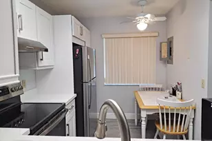 6795 Huntington Ln, Delray Beach, FL 33446 - Photo 7