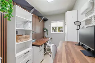 2210 NE 34th Ct, Lighthouse Point, FL 33064 - Photo 29