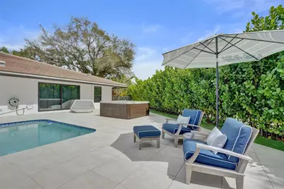 614 Lakewoode Circle W, Delray Beach, FL 33445 - Photo 33