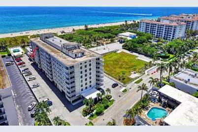 125 S Ocean Avenue #211, Palm Beach Shores, FL 33404 - Photo 3