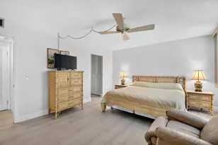125 S Ocean Ave, Palm Beach Shores, FL 33404 - Photo 19