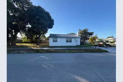 520 NW 3rd Street, Delray Beach, FL 33444 - Photo 1