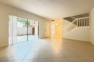 2110 21st Ln, Palm Beach Gardens, FL 33418 - Photo 9