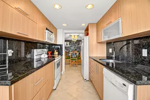 3589 S Ocean Blvd, South Palm Beach, FL 33480 - Photo 15
