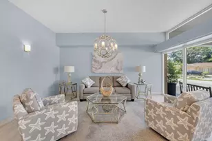 1200 Hibiscus Ave, Pompano Beach, FL 33062 - Photo 23