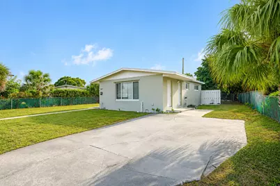 807 Handy Ave Avenue, West Palm Beach, FL 33401 - Photo 3
