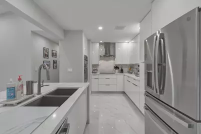 11120 NW 27th Place, Sunrise, FL 33322 - Photo 3