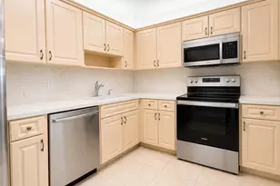 4001 Hillcrest Dr, Hollywood, FL 33021 - Photo 3