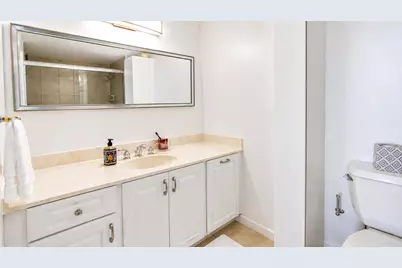 4001 Hillcrest Drive #705, Hollywood, FL 33021 - Photo 13