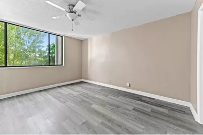 4080 Tivoli Court #202, Lake Worth, FL 33467 - Photo 13