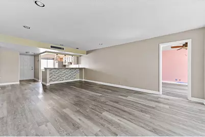 4080 Tivoli Court #202, Lake Worth, FL 33467 - Photo 9