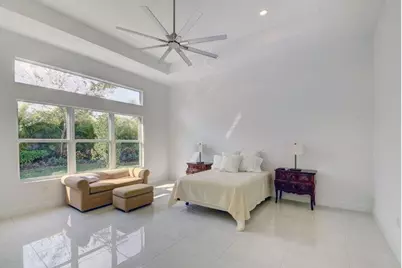 12832 Veneto Springs Drive, Boynton Beach, FL 33473 - Photo 11