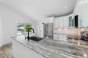 7 Cardiff Way, Boynton Beach, FL 33426 - Photo 9