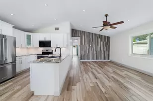 7 Cardiff Way, Boynton Beach, FL 33426 - Photo 3