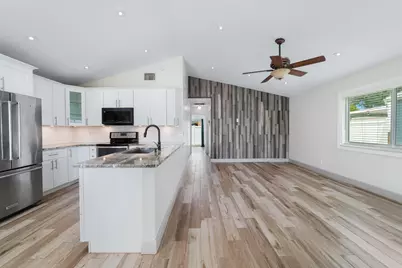 7 Cardiff Way, Boynton Beach, FL 33426 - Photo 3