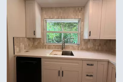 550 SW Natura Avenue, Deerfield Beach, FL 33441 - Photo 3