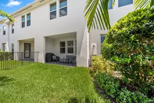 16412 Millenium Ct, The Acreage, FL 33470 - Photo 35