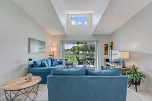 1112 Green Pine Blvd, West Palm Beach, FL 33409 - Photo 5