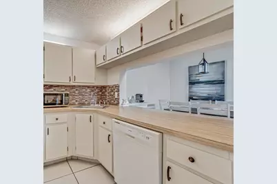 1112 Green Pine Boulevard #G3, West Palm Beach, FL 33409 - Photo 17