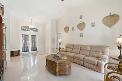 2201 SE Bowie Street, Port Saint Lucie, FL 34952 - Photo 5