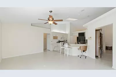 2201 SE Bowie Street, Port Saint Lucie, FL 34952 - Photo 9