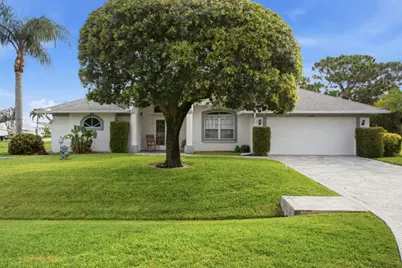 2201 SE Bowie Street, Port Saint Lucie, FL 34952 - Photo 3