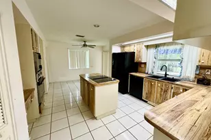 2022 NW 112th Ave, Coral Springs, FL 33071 - Photo 9