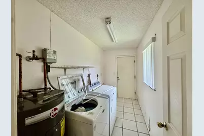 2022 NW 112th Avenue, Coral Springs, FL 33071 - Photo 9