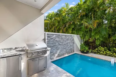 444 NE Wavecrest Way, Boca Raton, FL 33432 - Photo 15
