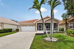 872 NW Sarria Ct, Port Saint Lucie, FL 34986 - Photo 1