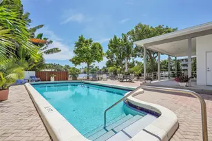 670 Kensington Pl, Wilton Manors, FL 33305 - Photo 25