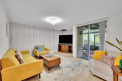 670 Kensington Place, Wilton Manors, FL 33305 - Photo 7