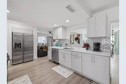1545 NW 70th Lane, Margate, FL 33063 - Photo 15