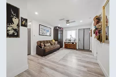 1545 NW 70th Lane, Margate, FL 33063 - Photo 9